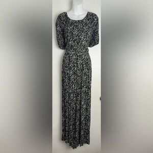Elegant Black and White Patterned Jumpsuit